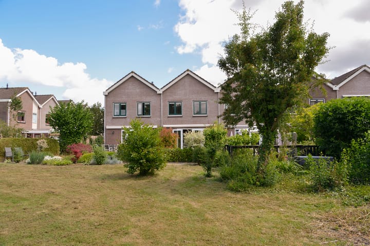 Foto 2 van Weerestein 34