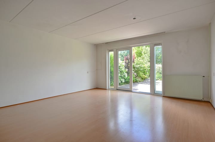 Photo 7 of Weerestein 34