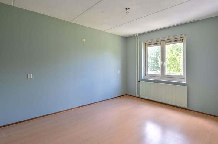 Photo 17 of Weerestein 34