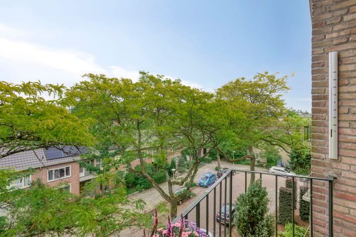 Foto 18 van Hertog Jan I Laan 48