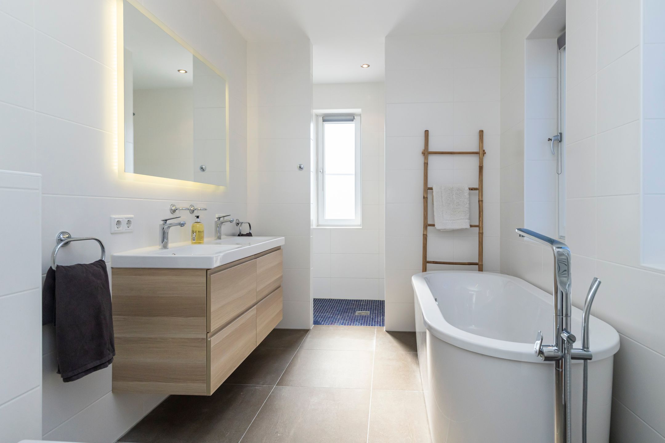 Foto 6 van Abdis Fredericastraat 6