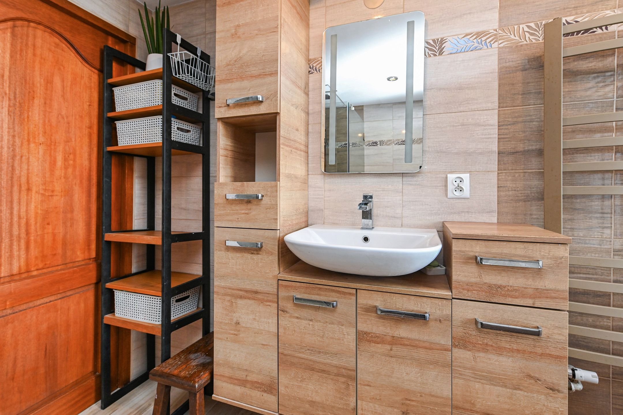 Photo 18 of Bloemenstraat 3