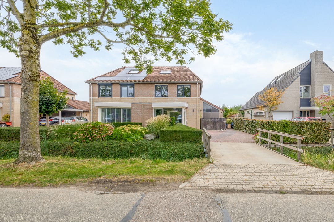 Photo 1 of H.W. van Heelstraat 8