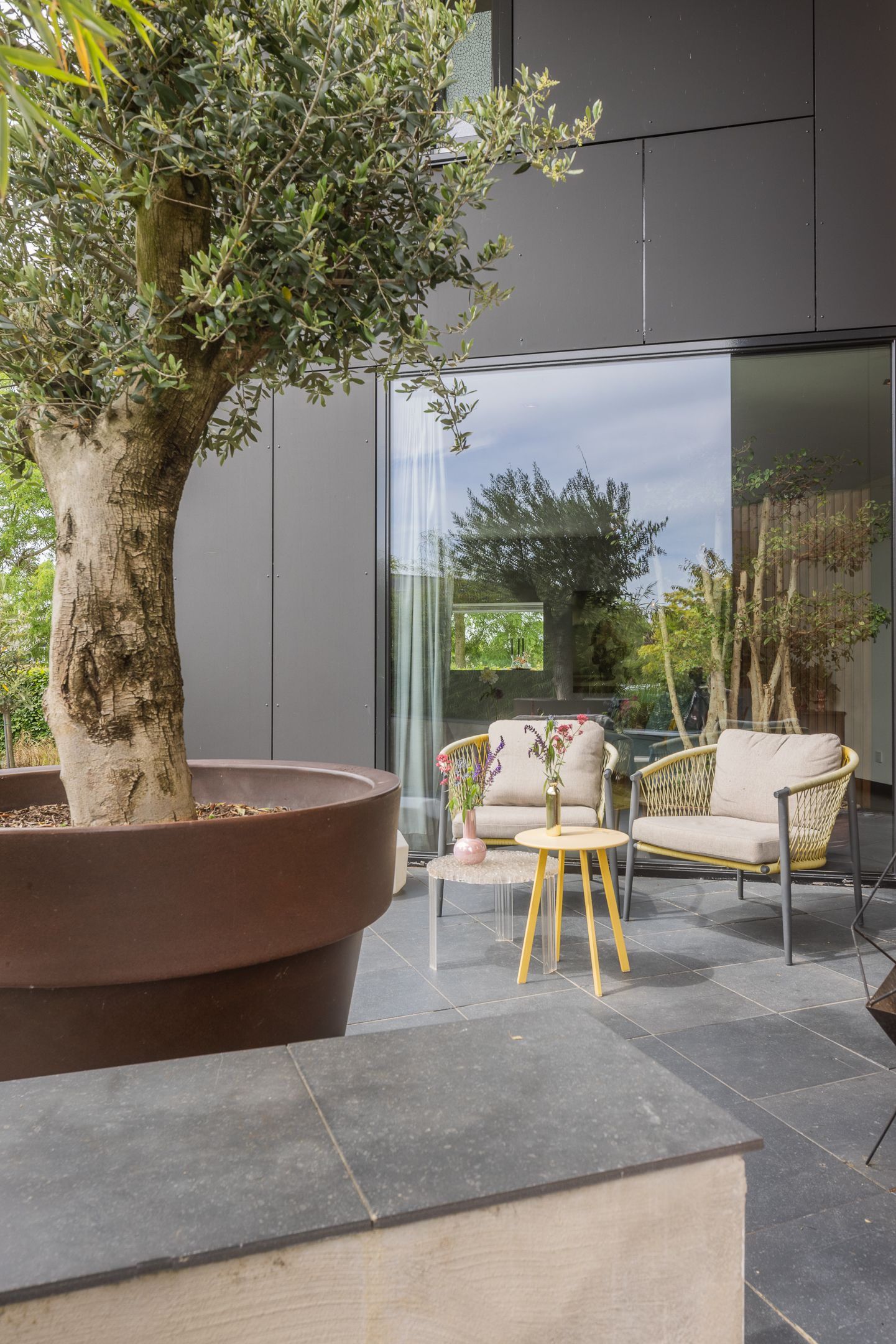 Photo 45 of Laan van de 17e september 4