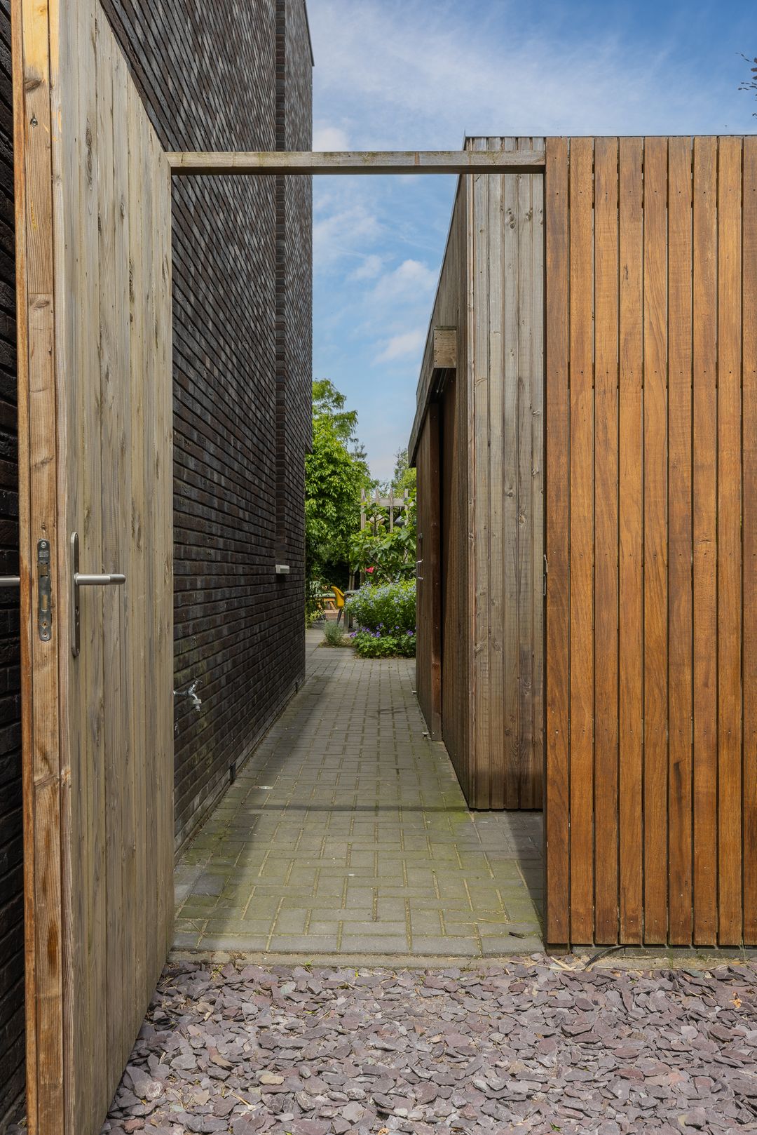 Photo 71 of Laan van de 17e september 4