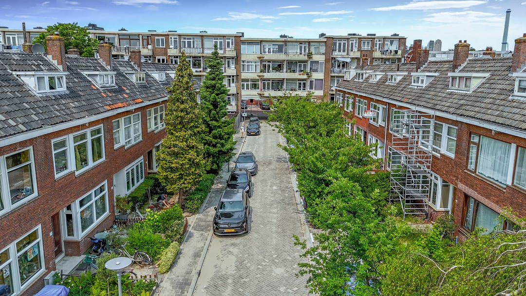 Foto 1 van Van Dieststraat 17-A