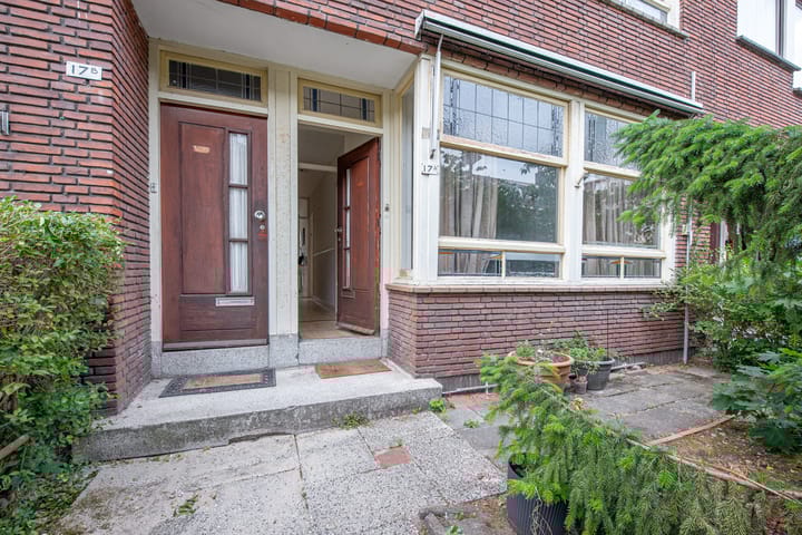 Foto 2 van Van Dieststraat 17-A