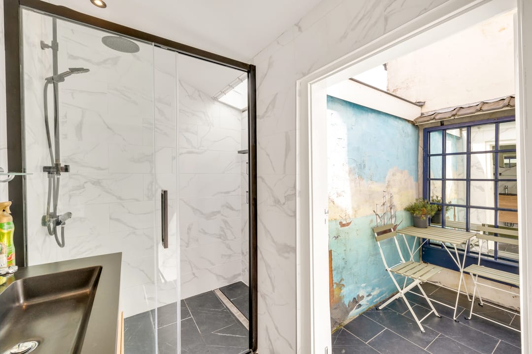 Photo 17 of Voorstraat 72