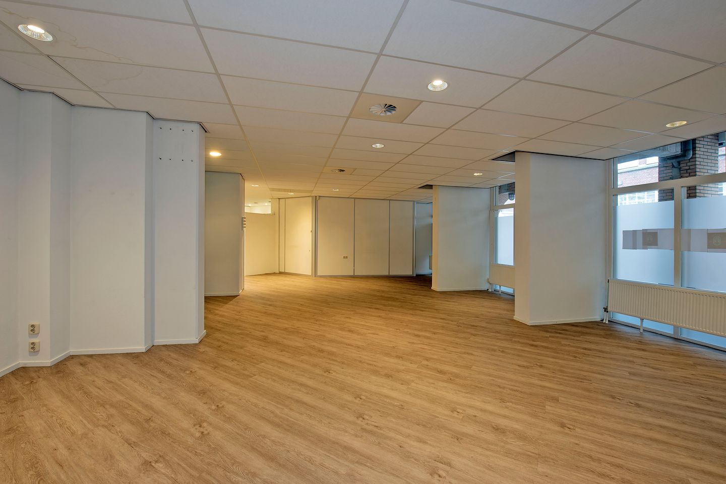 Bekijk foto 2 van Beltstraat 2-4