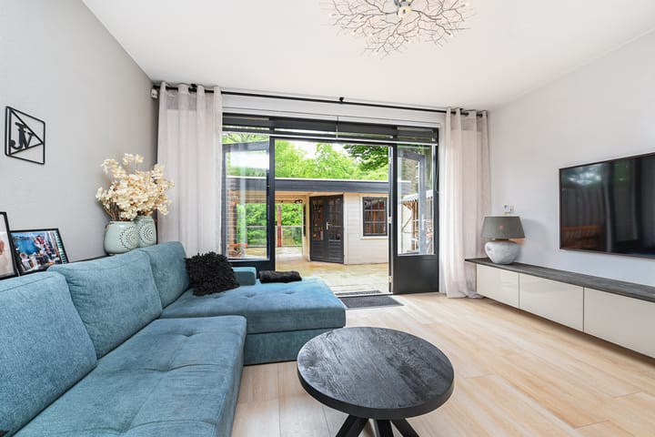 Foto 3 van Adelaarshorst 2