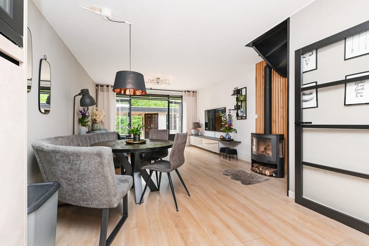 Photo 8 of Adelaarshorst 2