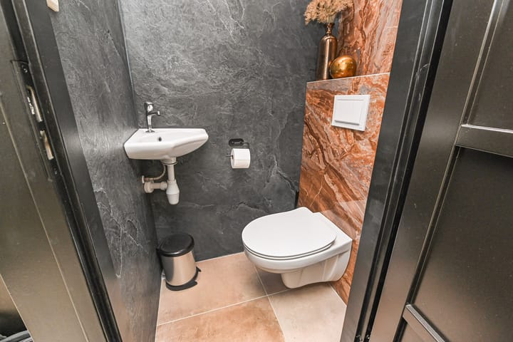 Photo 11 of Adelaarshorst 2