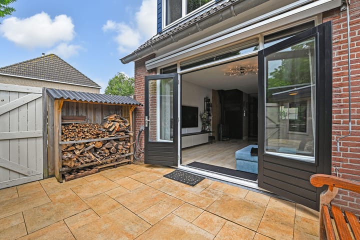 Photo 32 of Adelaarshorst 2