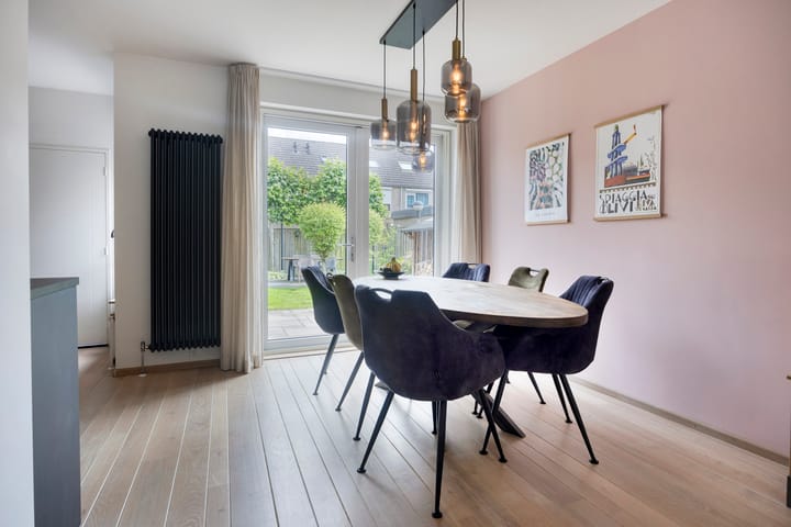 Foto 13 van Marie Curielaan 1