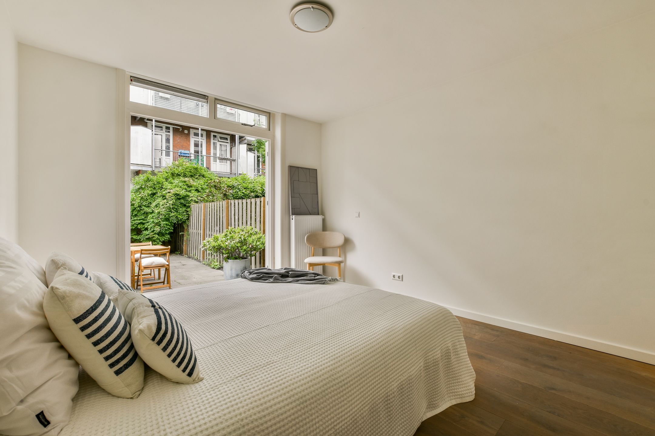 Photo 12 of Orteliusstraat 352-H