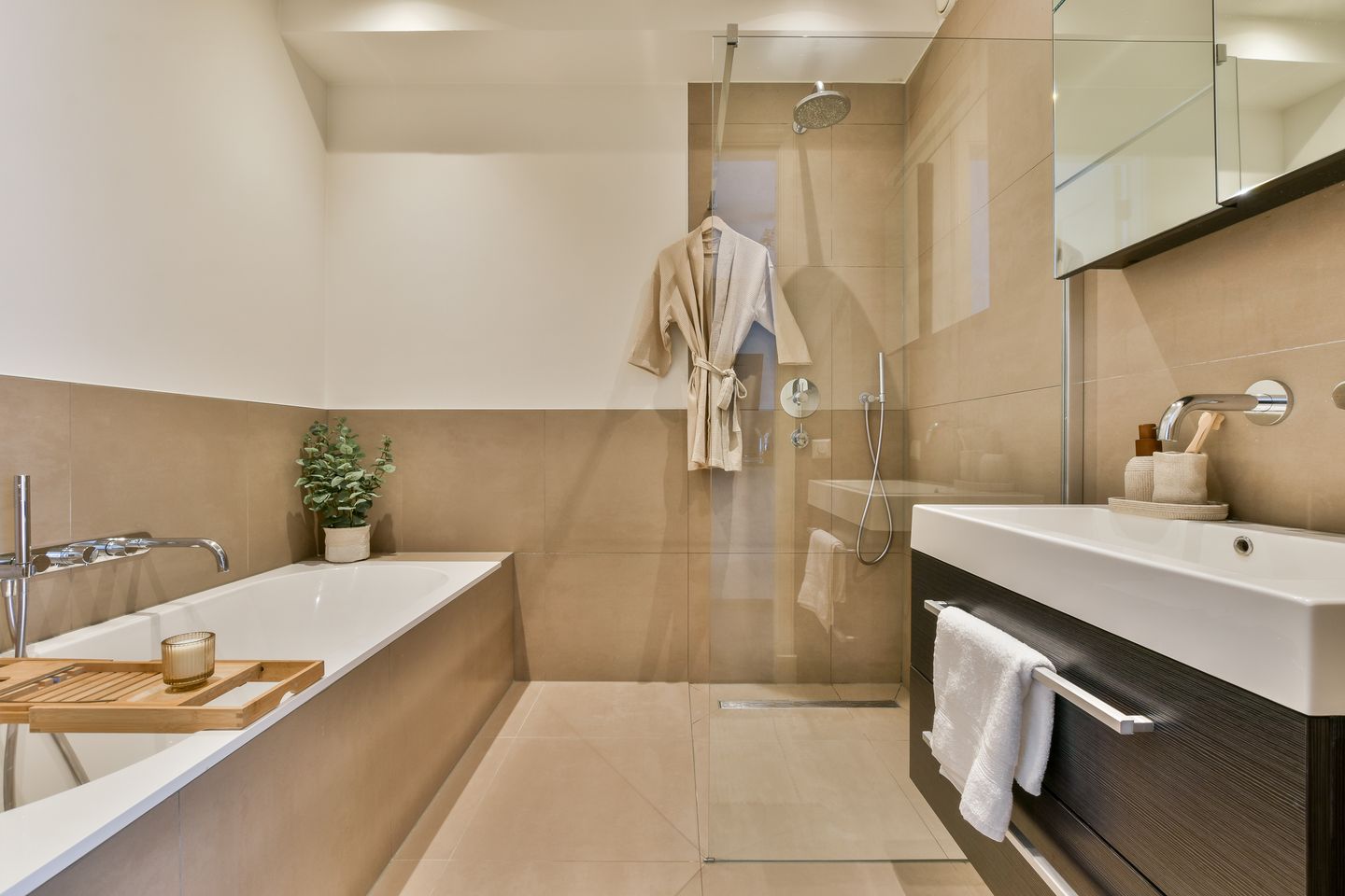 Photo 19 of Orteliusstraat 352-H