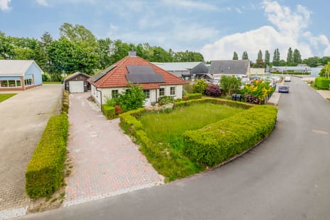 undefined main image