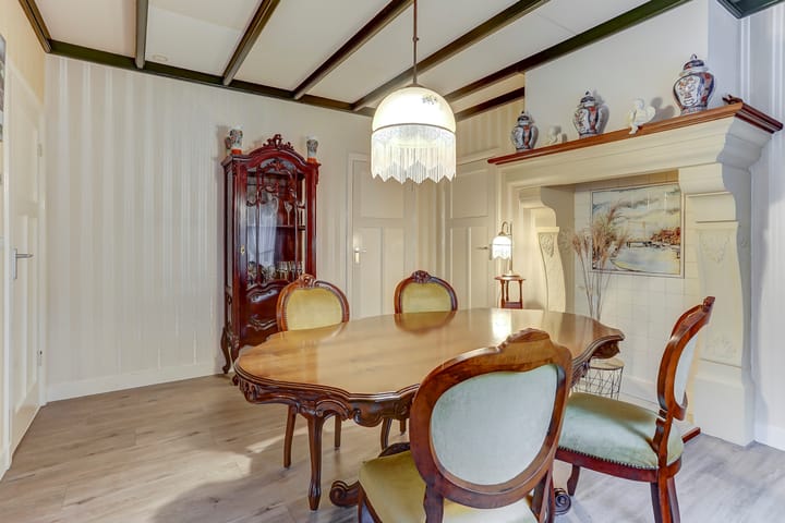 Foto 13 van Kerkplein 11