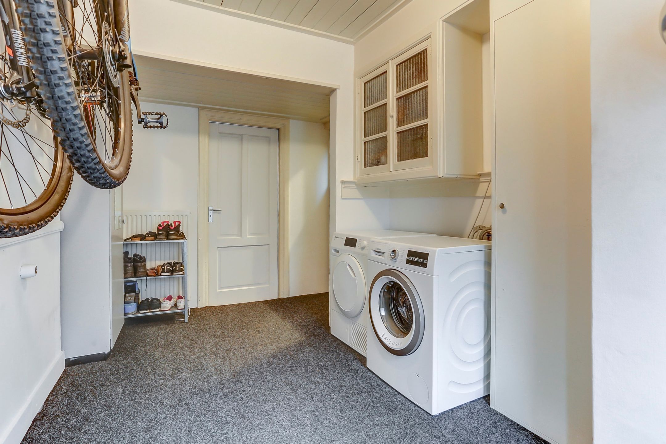 Foto 30 van Kerkplein 11