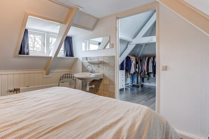 Foto 40 van Kerkplein 11