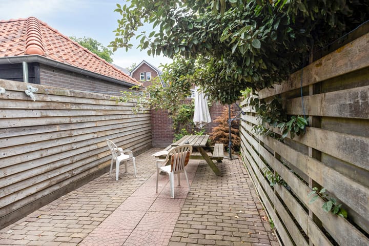 Foto 51 van Kerkplein 11