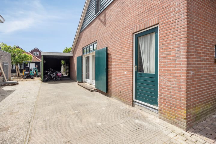 Foto 56 van Kerkplein 11