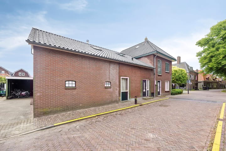 Foto 49 van Kerkplein 11