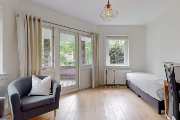 Photo 43 of Zweerslaan 31