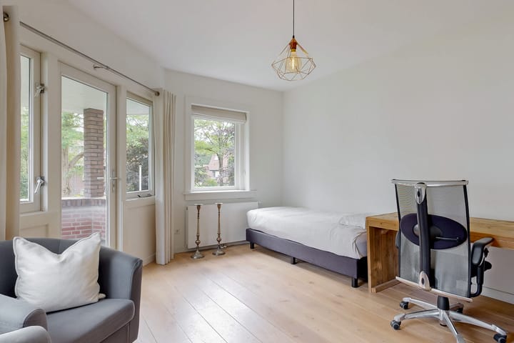 Photo 44 of Zweerslaan 31