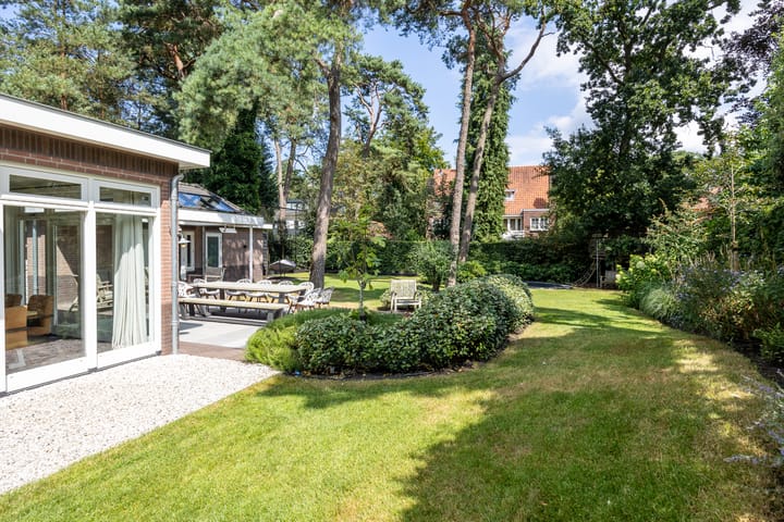 Photo 61 of Zweerslaan 31