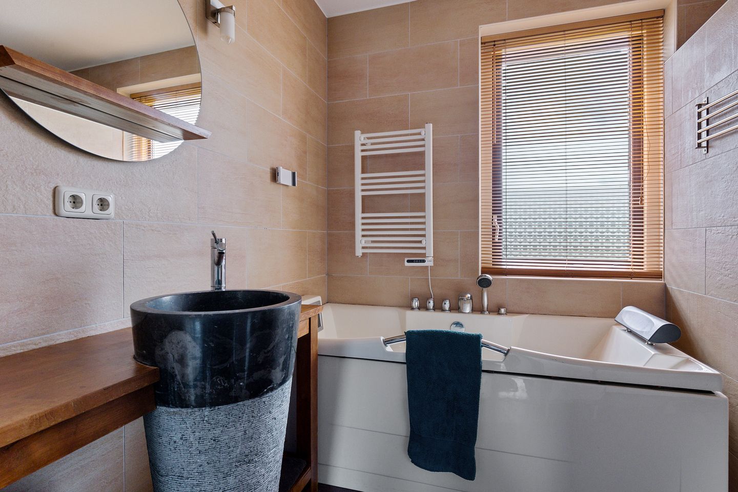 Foto 29 van Skrok 25