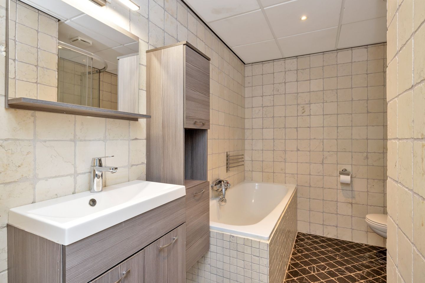 Foto 4 van Julianastraat 32