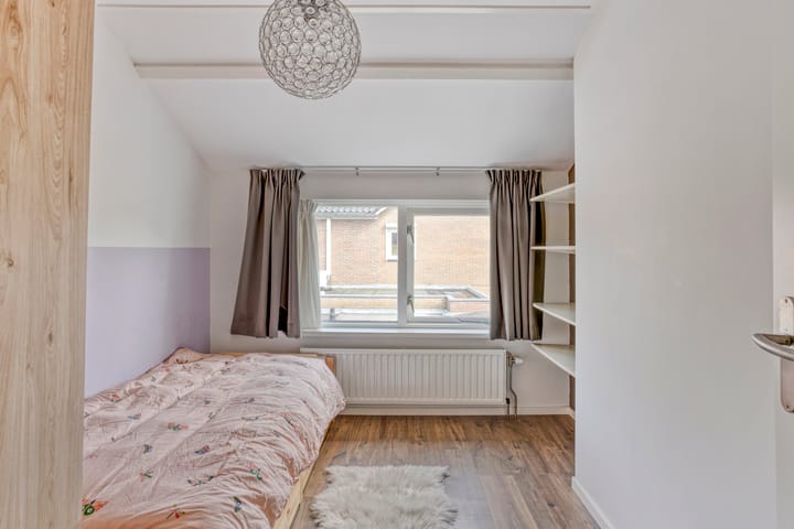 Foto 22 van Pater van den Elsenstraat 46