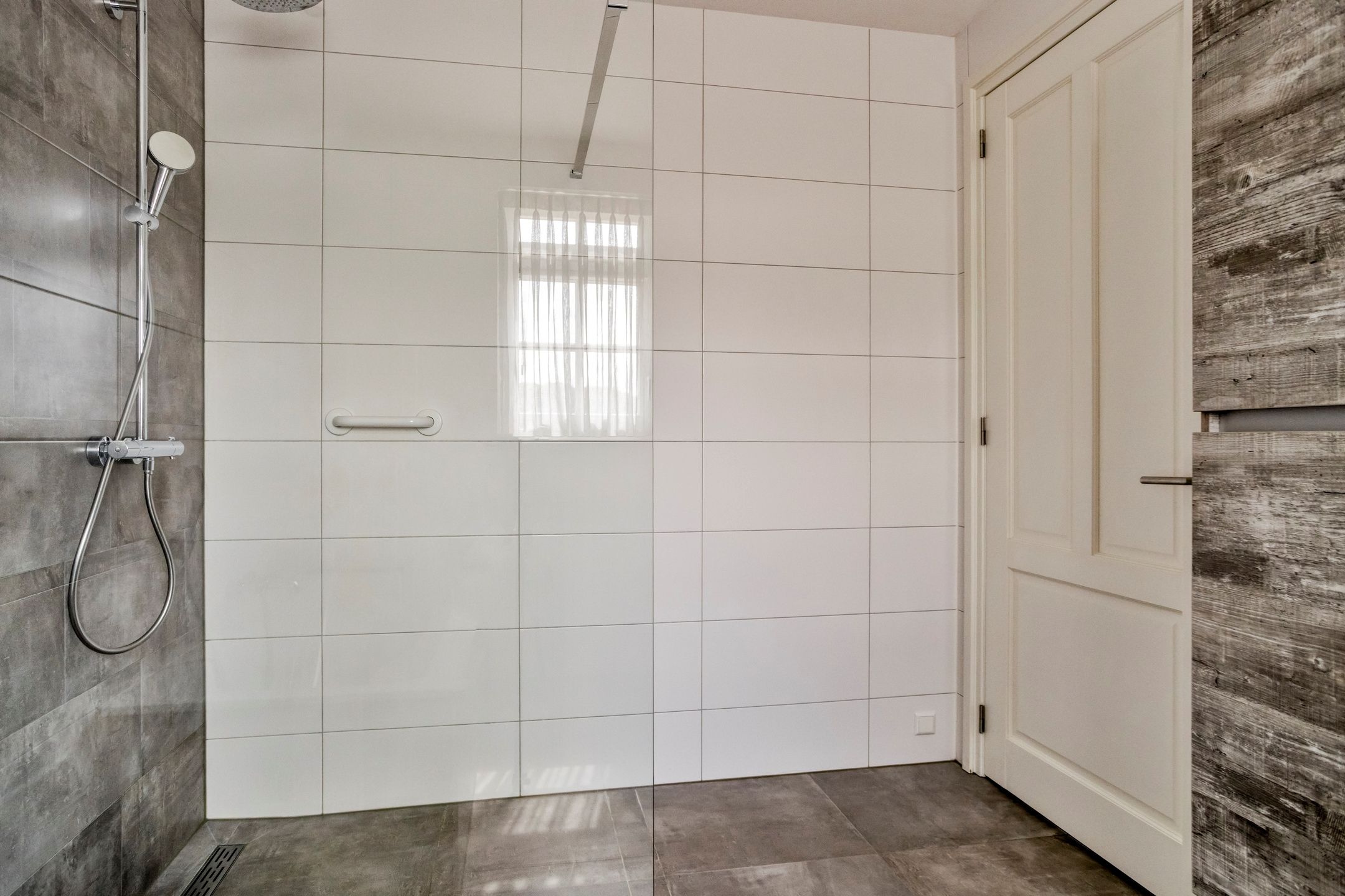 Foto 15 van Zandoerleseweg 50