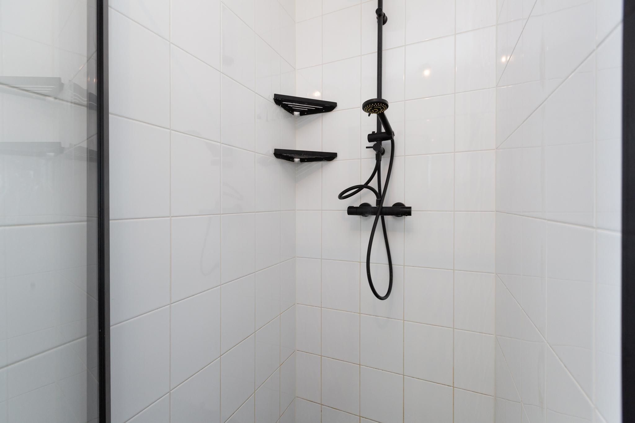 Photo 15 of Mellonastraat 27