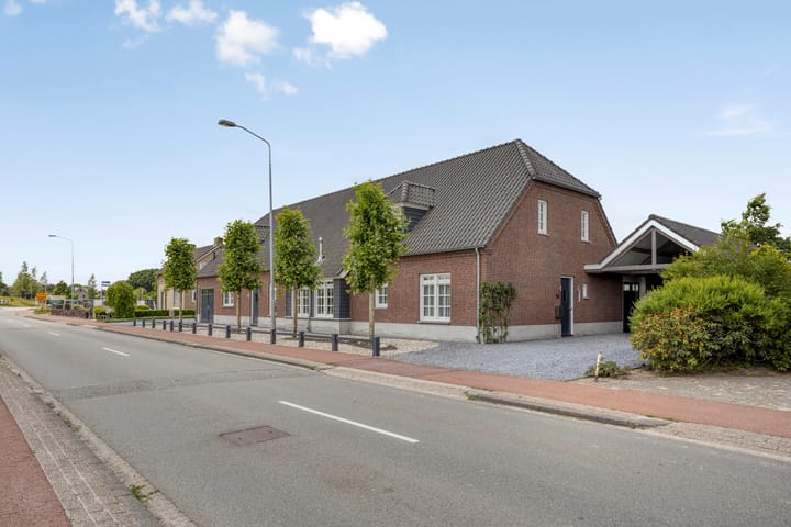 Foto 44 van Zandoerleseweg 52