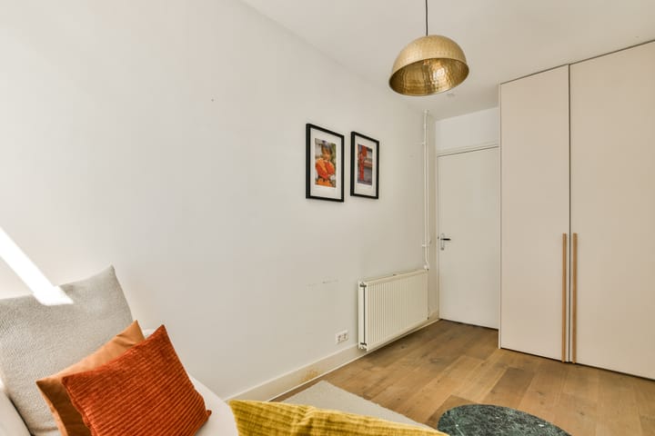 Foto 16 van Van Bossestraat 16-3