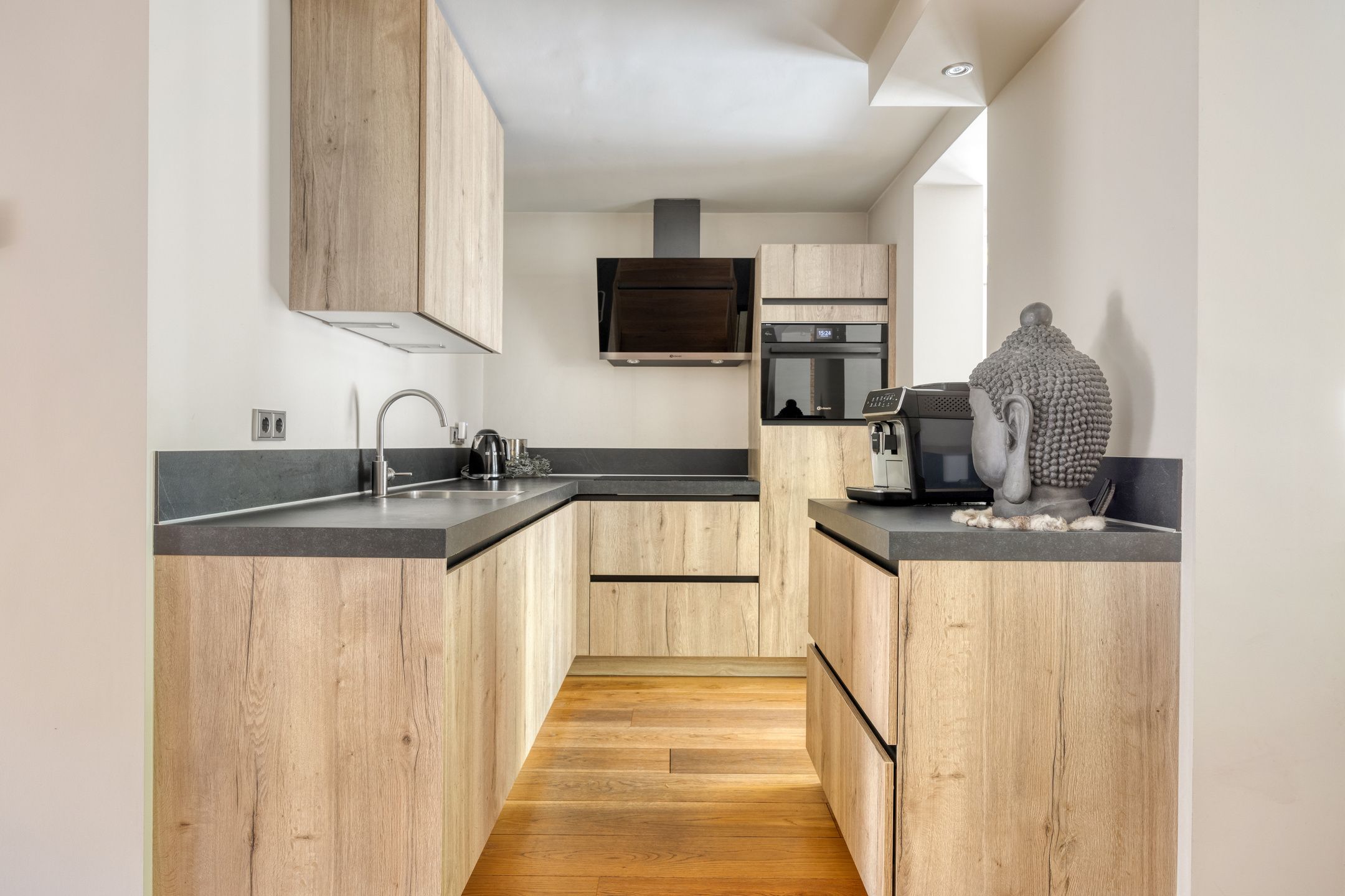 Foto 12 van Barneveldstraat 35