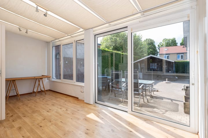 Foto 24 van Julianastraat 10