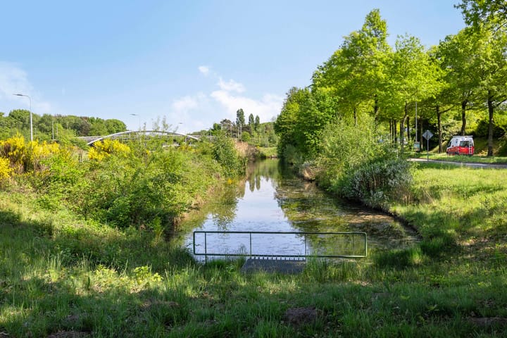 Foto 44 van Barneveldstraat 35