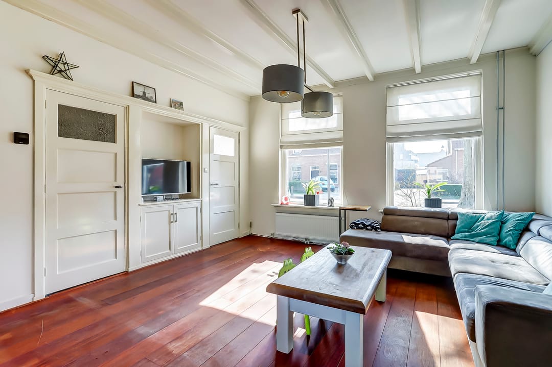 Foto 7 van Julianastraat 4