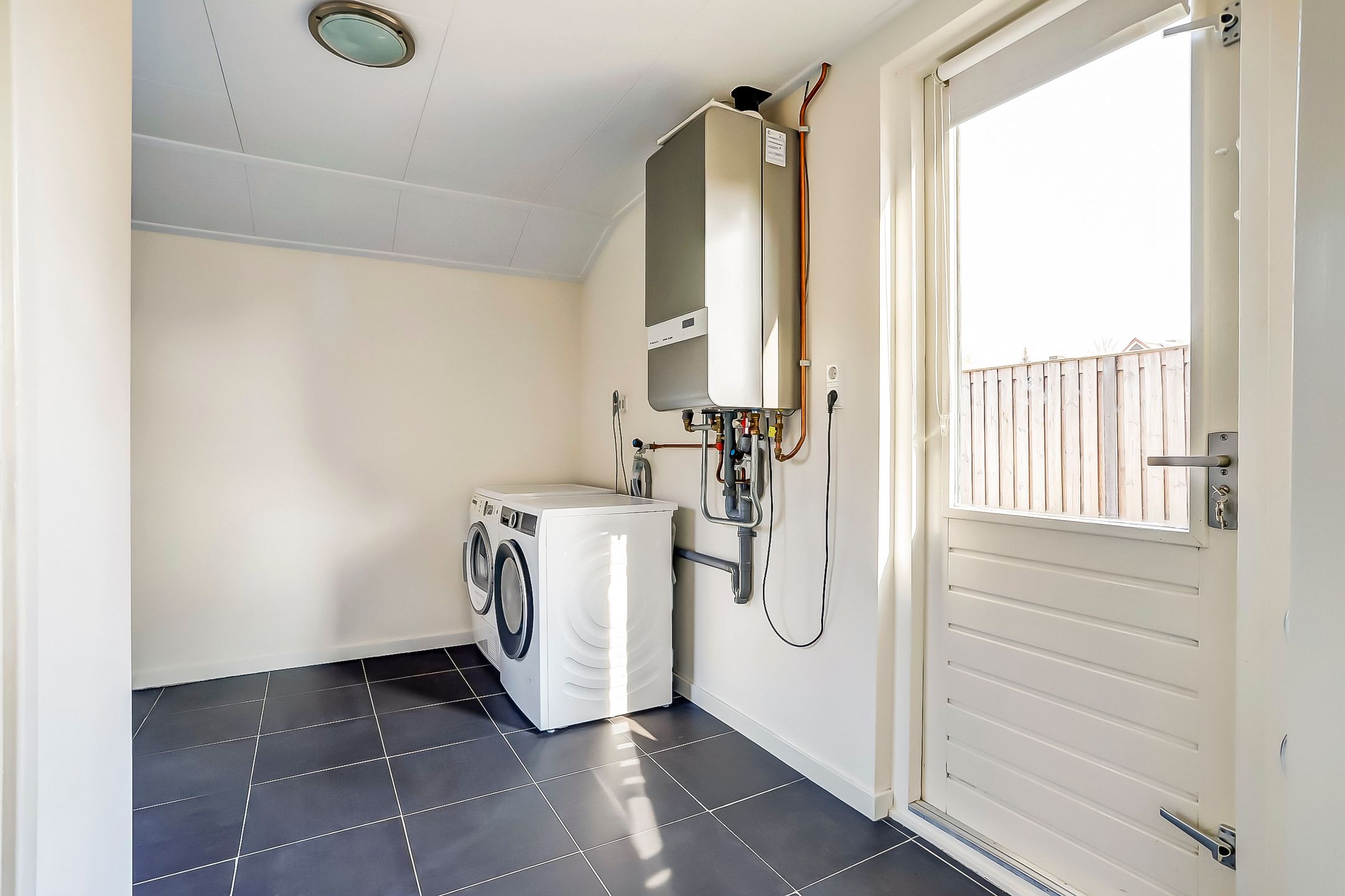 Foto 18 van Julianastraat 4