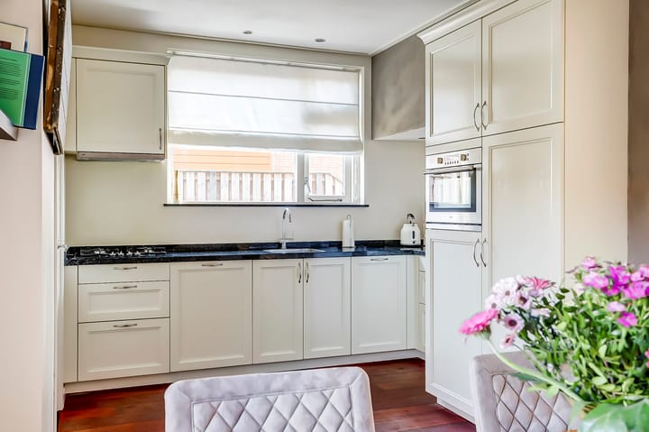 Foto 14 van Julianastraat 4