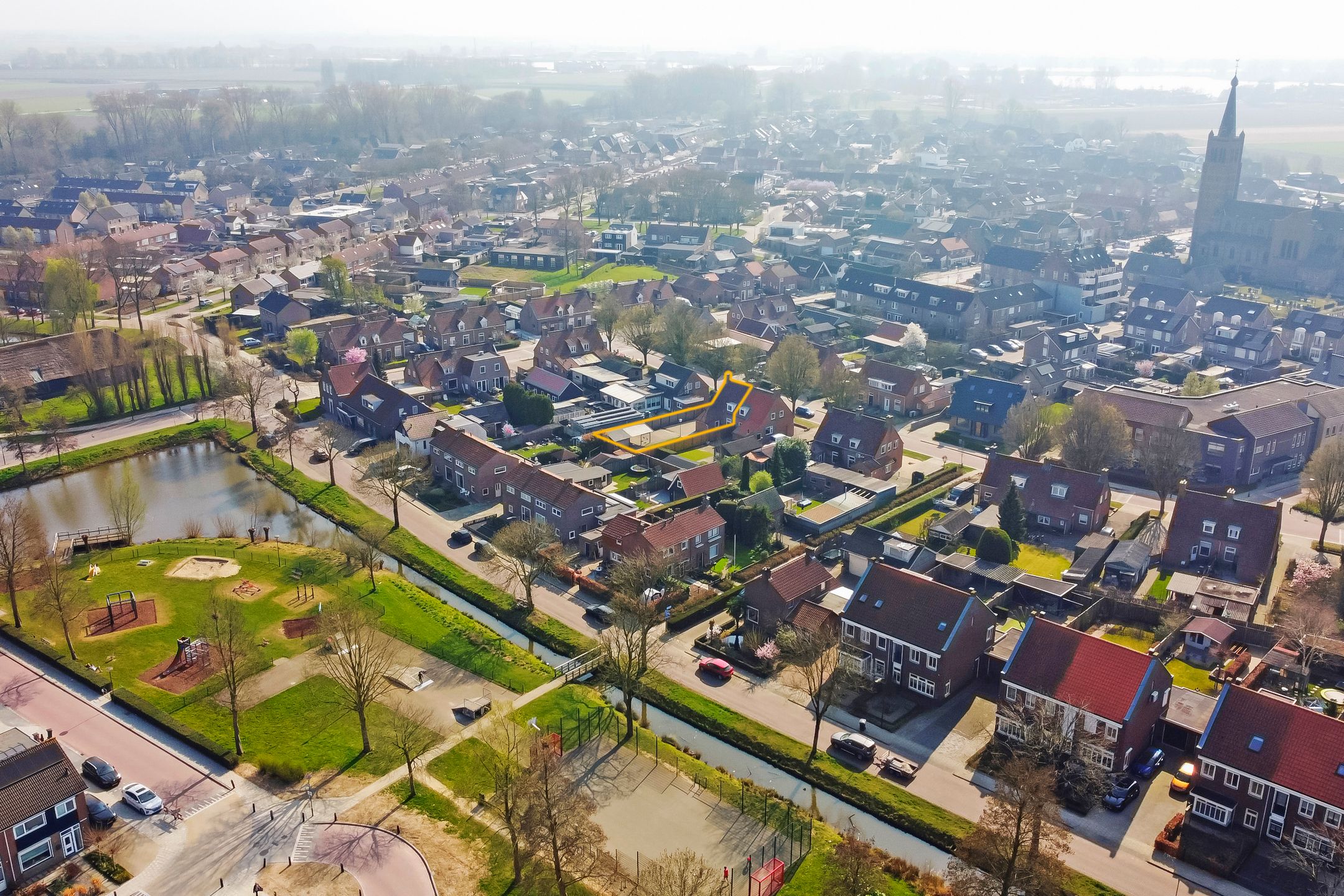 Foto 39 van Julianastraat 4