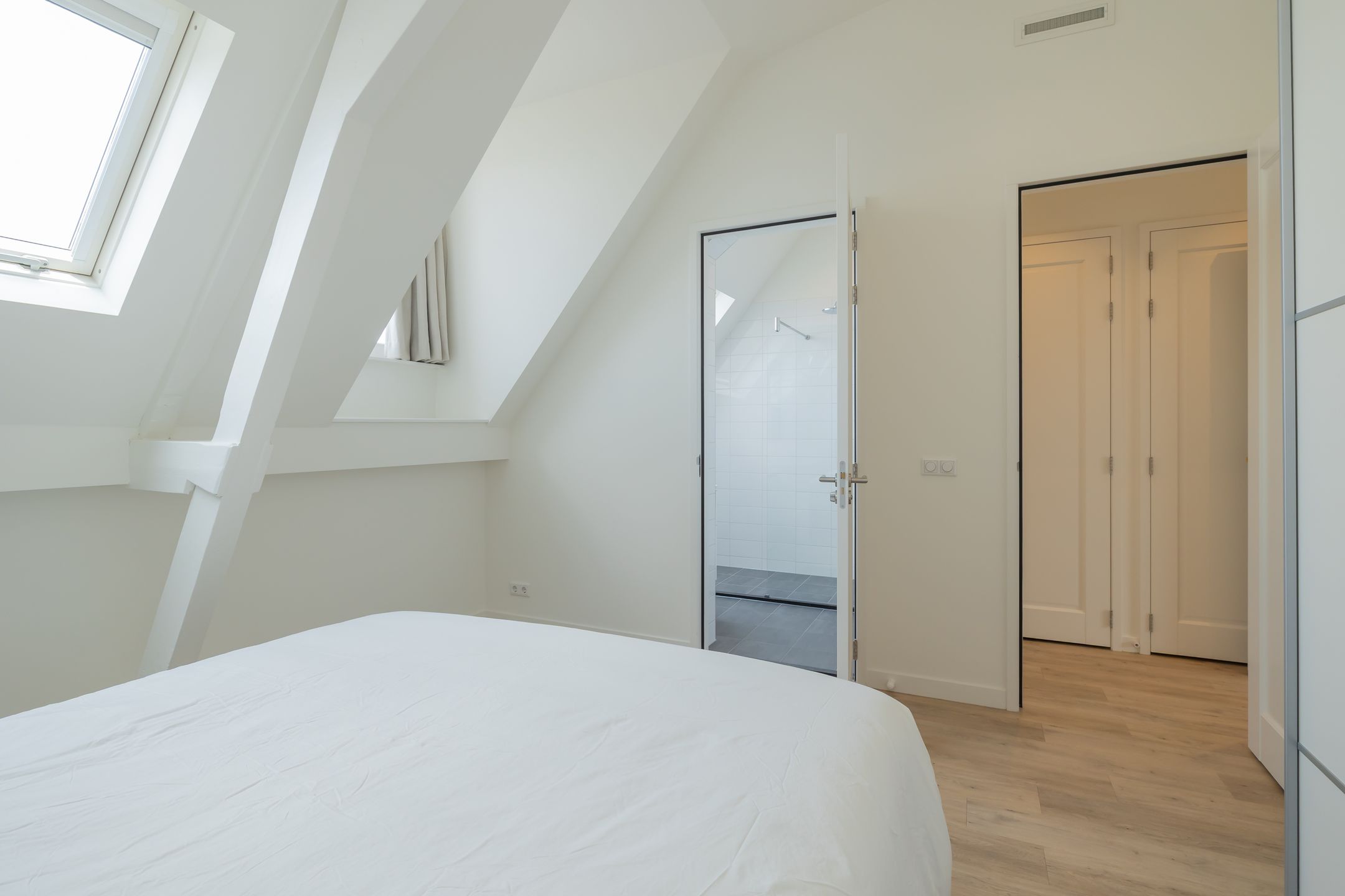 Photo 9 of Pieter Cornelisz. Hooftstraat 43-B