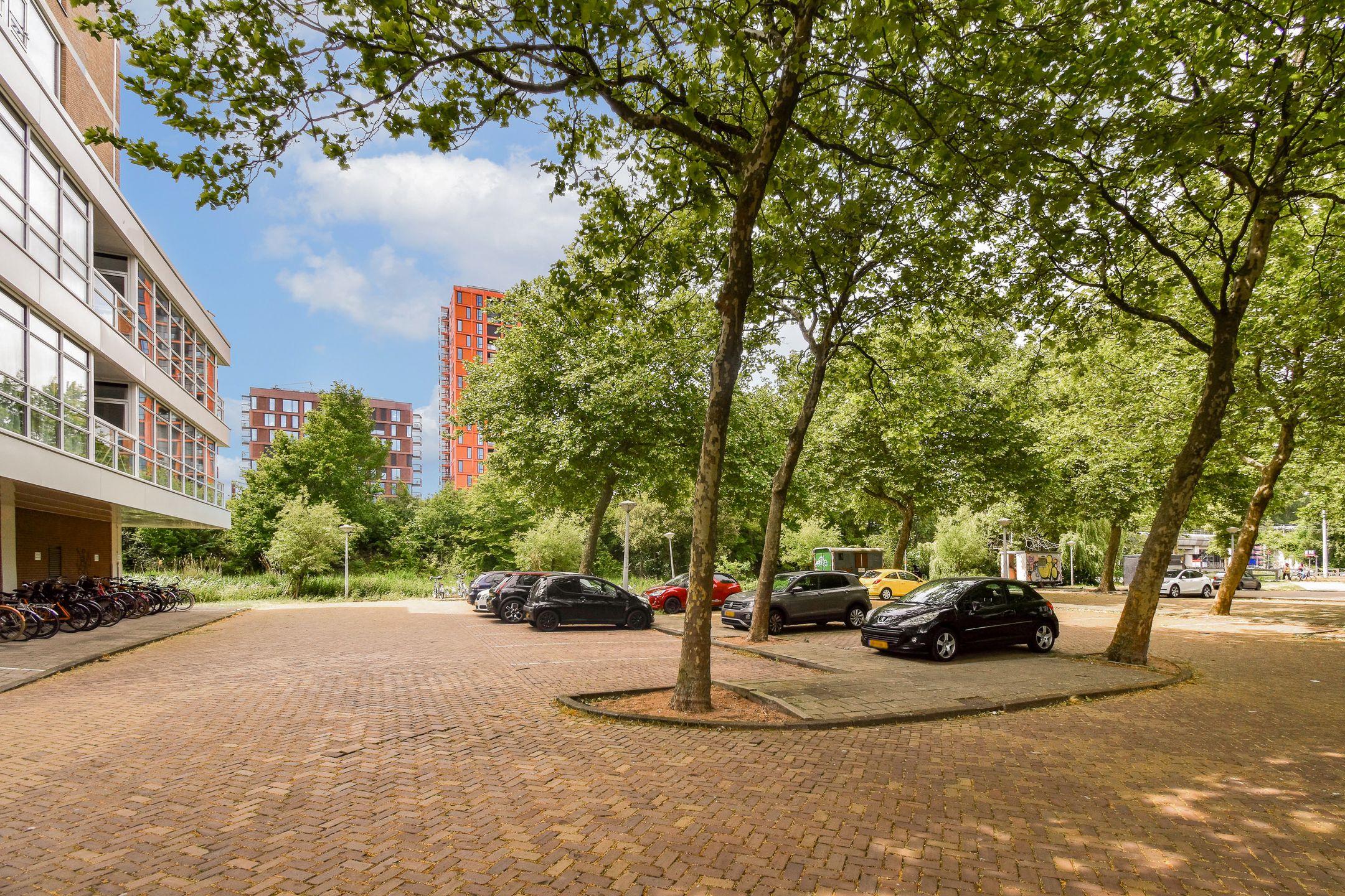 Foto 24 van Maassluisstraat 100-N