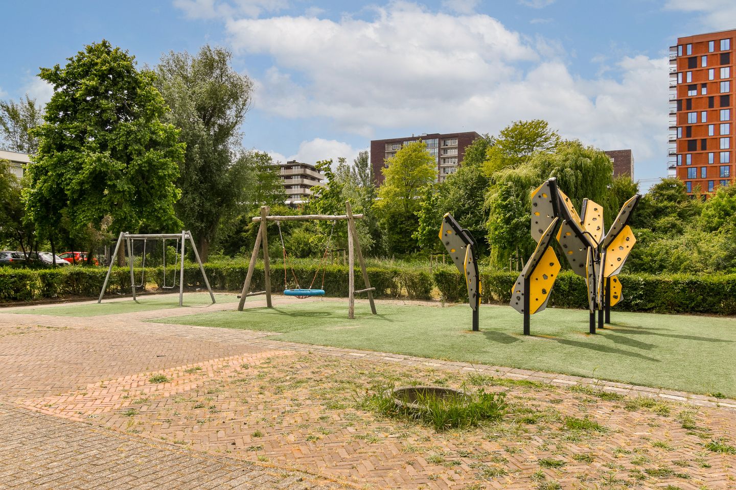 Foto 25 van Maassluisstraat 100-N