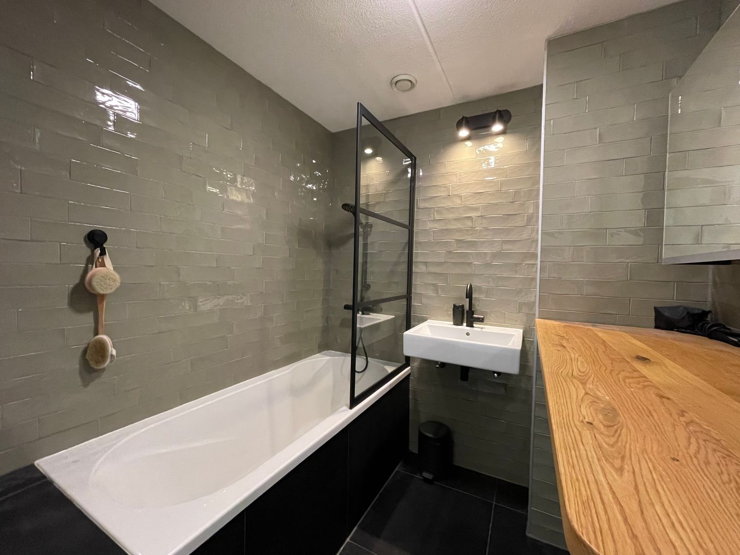 Photo 10 of Abraham Kuyperpark 195