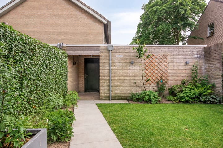 Foto 25 van Schijndelseweg 80