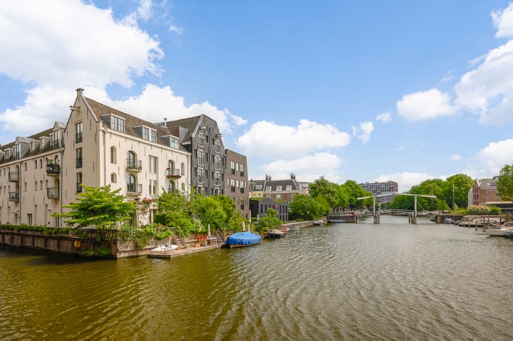 Foto 23 van Planciusstraat 19-C6